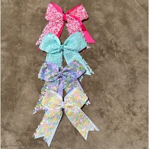 4 cute Cute Bling Bows